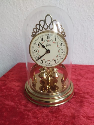 Vintage schatz jubiläumsuhr - vintage,